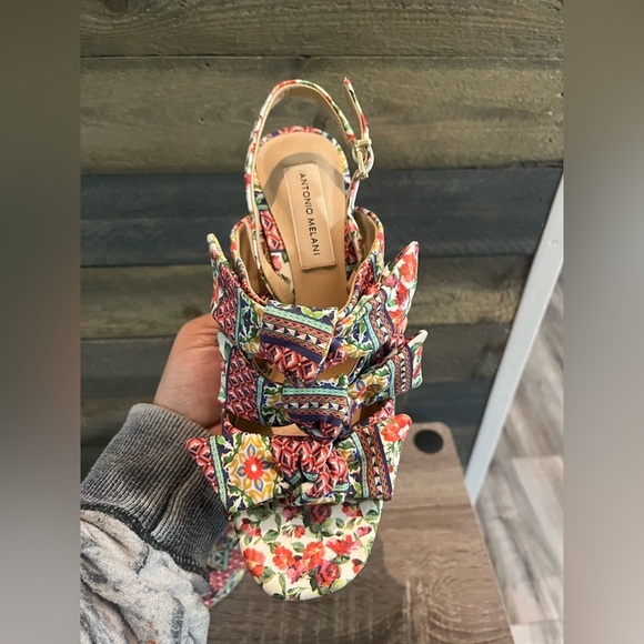 Antonio Melani Floral Heels🌹🌸🌹 Size 7 - Picture 9 of 16